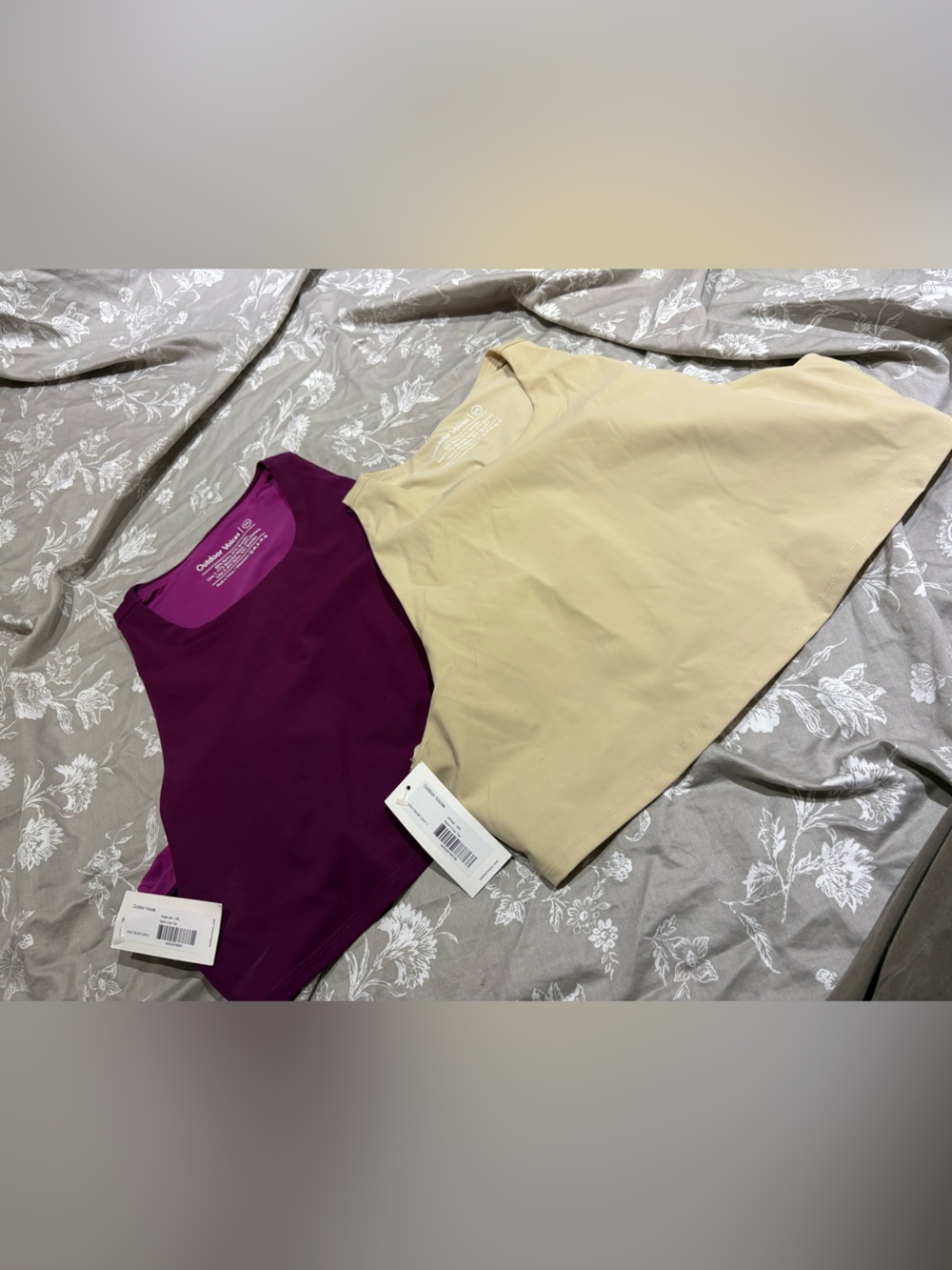NWT Outdoor Voices 2 pieces berry natural zoom crop bra tops XXL